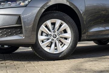 Skoda Octavia IV Liftback 1.5 TSI EVO 150KM 2025 Škoda Octavia Skoda Octavia Edition 130 Essence, zdjęcie 2