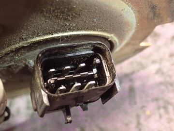 DAEWOO LEGANZA 97-02 2.0 ČERPADLO PALIVA 6 PIN