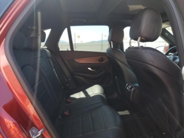 Mercedes GLC C253 2018 Mercedes-Benz GLC 300 4Matic 2018 2.0l 2.0 Benzyna 241KM, zdjęcie 10
