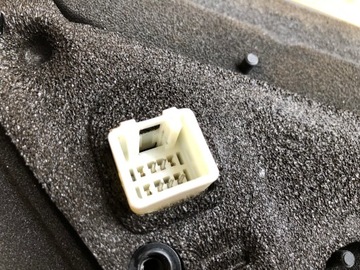 LEVÉ ZRCÁTKO ELEKTRICKÉ MAZDA 3 BK 02-07 5 PIN