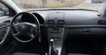 Toyota Avensis II Kombi 2.2 D-4D 177KM 2007 Toyota Avensis 2.2 Diesel, Uszkodzony Silnik 2.2 Diesel 177KM, zdjęcie 6