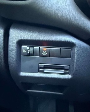 Citroen C5 Aircross SUV 1.2 PureTech 130KM 2021 Citroen C5 Aircross Citroen C5 Aircross 1.2 Benzyna 130KM, zdjęcie 37