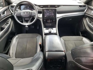 Jeep Grand Cherokee IV 2021 Jeep Grand Cherokee 2021, 3,6L, 4x4, L LAREDO 3.6 Benzyna 290KM, zdjęcie 6