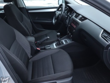 Skoda Octavia III Liftback Facelifting 1.5 TSI ACT 150KM 2019 Skoda Octavia 1.5 TSI, Salon Polska, Klima, zdjęcie 8