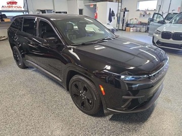 Jeep Wagoneer II 2024 Jeep Wagoneer S Launch Edition 2024 Elektryczny 600KM