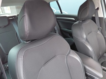 Renault Megane IV Grandtour Facelifting 1.3 TCe 140KM 2021 Renault Megane Salon PL Bezwypadek Automat Full LED 1.3 Benzyna 140KM, zdjęcie 13