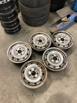 FELGA STALOWA Ducato 5x118 6jx15 et68