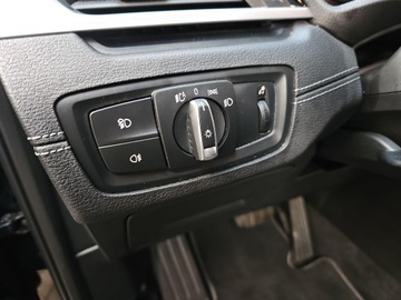 BMW X2 F39 2020 BMW X2 sDrive18i aut, zdjęcie 19