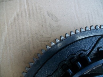 МАХОВИК КАК НОВЫЙ EVINRUDE BRP E-TEC 587013 2017 ГОД