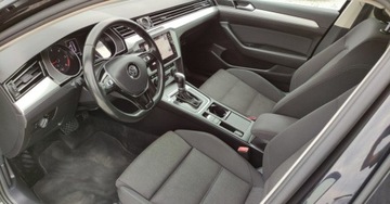 Volkswagen Passat B8 Variant 2.0 TDI BlueMotion SCR 150KM 2017 Volkswagen Passat 2.0 D 150 kM Klima kamera Full LED Navi Dsg Jak Nowy GWA, zdjęcie 6