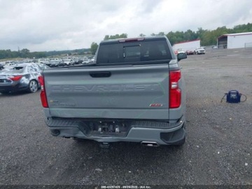 Chevrolet Silverado II 2024 Chevrolet Silverado 1500 Short Bed Rst 2024 5.3l 5.3 Benzyna 355KM, zdjęcie 4