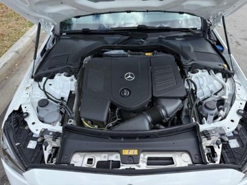 Mercedes Klasa C W206 2024 Mercedes-Benz Klasa C 2024r., 4x4, 2.0L 2.0 Hybryda 255KM, zdjęcie 7