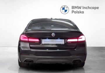 BMW Seria 5 G30-G31 Limuzyna Facelifting 3.0 540d 340KM 2022 BMW Seria 5 BMW Laser l Driving Assistant l M-Pakiet l HarmanKardon 3.0, zdjęcie 3