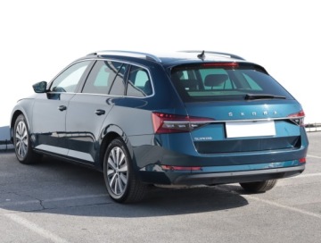 Skoda Superb III Kombi Facelifting 2.0 TDI 190KM 2019 Skoda Superb 2.0 TDI, Salon Polska, 187 KM, zdjęcie 3