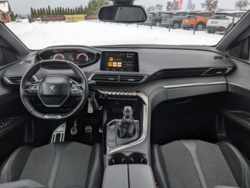 Peugeot 3008 II Crossover 1.2 PureTech 130KM 2017 Peugeot 3008 Rezerwacja 1.2 Benzyna 130KM, zdjęcie 24