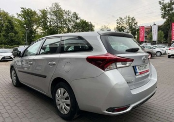 Toyota Auris II Touring Sports Facelifting 1.33 Dual VVT-i 99KM 2017 Toyota Auris salon Polska, serwis ASO Toyota, rok Gwarancja 1.3 Benzyna, zdjęcie 20