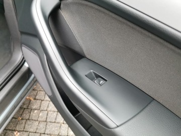 Audi Q3 I SUV Facelifting 2.0 TDI 150KM 2016 AUDI Q3 2.0 TDI 150KM LIFT Bezwypadkowy PIERWSZY WŁAŚCICIEL STAN IDEALNY !!, zdjęcie 18