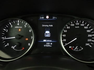 Nissan Qashqai II Crossover Facelifting 1.3DIG-T 140KM 2019 Nissan Qashqai Navi Klimatyzacja Czujniki, zdjęcie 21