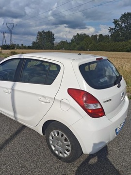 Hyundai i20 I Hatchback 5d Facelifting 1.2 DOHC 85KM 2012 Samochód osobowy HYUNDAI i20 1.2 benzyna 78KM, zdjęcie 7