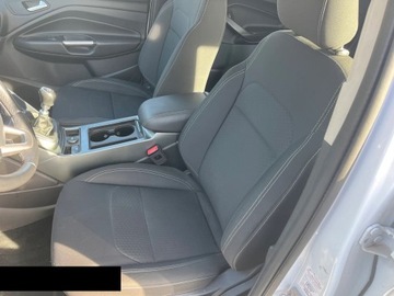 Ford Kuga II SUV Facelifting 1.5 EcoBoost 120KM 2017 Ford Kuga II 1.5 benz 120KM 2017r po serwisie! Bogata wersja!, zdjęcie 6