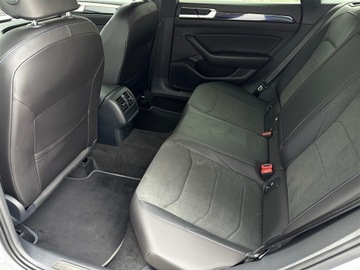 Volkswagen Arteon Shooting Brake R 2.0 TSI 320KM 2023 Volkswagen Arteon 2.0TSI 320KM 4X4 R DSG l DCC, Pa, zdjęcie 10