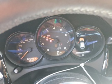 Porsche Macan 2020 Porsche Macan 2020 PORSCHE MACAN 2.0 Benzyna 261KM, zdjęcie 9