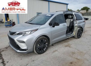 Toyota Sienna III 2024 Toyota Sienna XSE 2024 2.5 Hybryda 245KM