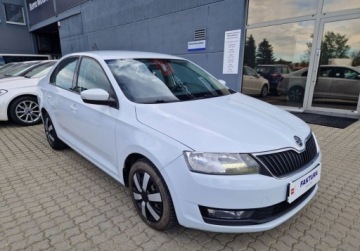 Skoda Rapid II Liftback Facelifting 1.0 TSI 110KM 2018 Skoda RAPID 1.0 TSI benzyna 110 KM Salon PL ASO Manual 6 biegow FV 23, zdjęcie 2