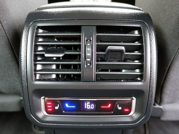 Volkswagen Arteon Fastback Facelifting 2.0 TSI 190KM 2022 Volkswagen Arteon AUTOMAT 1wł Kraj Bezwypad F23%, zdjęcie 12