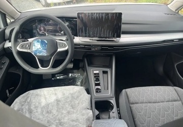 Volkswagen Golf VIII 2025 Volkswagen Golf Dostepny od reki 1.5 Hybryda 130KM, zdjęcie 10
