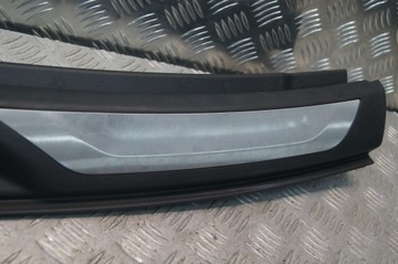 Maserati Levante, чехол заднего ремня безопасности, порог багажника