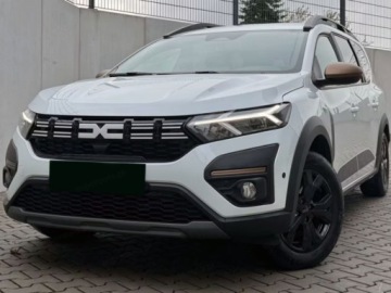 Dacia Jogger Hybrid 140 140KM 2025 Od ręki - Extreme 5-miejsc 1.6 Full Hybrid 140KM / Pakiet Drive, zdjęcie 1