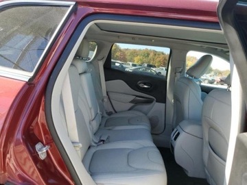 Jeep Cherokee V 2022 Jeep Cherokee 2022r., Limited, od ubezpieczalni 3.2 Benzyna 271KM, zdjęcie 9