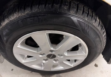 Hyundai i30 I CW Facelifting 1.4 DOHC 109KM 2012 Hyundai i30 wszystko dzial navipelna ele 1.4 Benzyna 109KM, zdjęcie 15