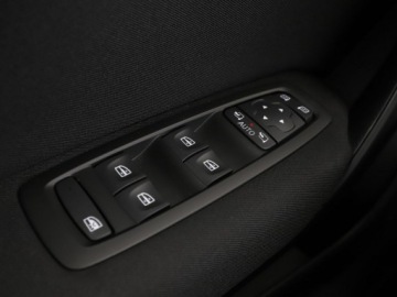 Renault Megane IV Grandtour 1.2 Energy TCe 100KM 2016 Renault Megane pdc przód tył, navi, 2 strefowa, zdjęcie 32