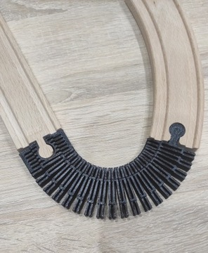 Гибкий рельсовый соединитель BRIO IKEA Bigjigs