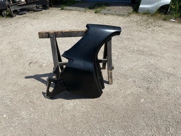 BŁOTNIK TYŁ TYLNY PRAWY TOYOTA YARIS II 06-11 5D 5 DRZWI