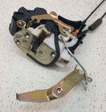 MITSUBISHI L200 IV ZÁMEK DVEŘE PRAVÝCH PŘEDNÍCH 5 PIN ORIG.