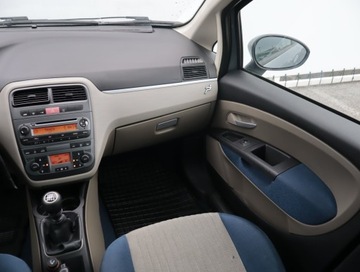 Fiat Punto Grande Punto Hatchback 5d 1.4 16V 95KM 2006 Fiat Grande Punto 1.4 Star Jet 16V, Klima, zdjęcie 7