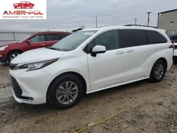 Toyota Sienna III 2023 Toyota Sienna Xle 2023 2.5l 2.5 Hybryda 245KM