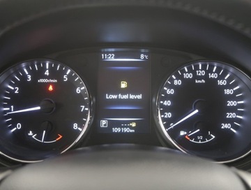 Nissan Qashqai II Crossover 1.2 DIG-T 115KM 2015 Nissan Qashqai 1.2 DIG-T, Salon Polska, zdjęcie 10