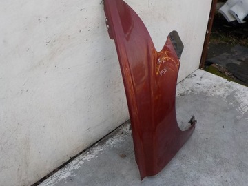 142 VOLVO S40 II V50 BLATNÍK PRAVÝ PŘEDNÍ