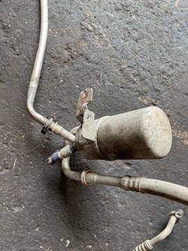 FORD FIESTA MK6 1.4 SUŠIČ PŘÍVOD KLIMATIZACE