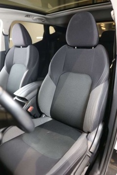 Nissan Qashqai II Crossover Facelifting 1.3DIG-T 140KM 2019 Nissan Qashqai 1.3 DIG-T N-Connecta 1.3 Benzyna 140KM, zdjęcie 6