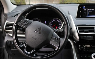 Mitsubishi Eclipse Cross SUV 1.5 T 163KM 2018 Mitsubishi Eclipse Cross Bogato Wyposazony Bezwypadkowy 1.5 Benzyna, zdjęcie 15
