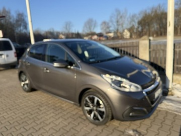 Peugeot 208 II 2019 Peugeot 208 1,2 110 ps automatic 67 tyś km salon, zdjęcie 1