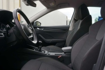 Skoda Octavia IV Liftback 2.0 TDI 115KM 2022 Skoda Octavia Bezwypadek, SalonPL, 1rej.2023, Tempomat, Kamera, Lane Assis, zdjęcie 8