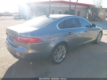 Jaguar XF II 2020 Jaguar XF 25T Prestige 2020 2.0l 2.0 Benzyna 247KM, zdjęcie 5