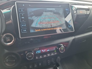 Toyota Hilux VIII Podwójna kabina 2.4 D-4D 150KM 2019 Toyota Hilux 2.4 D-4D Double Cab SR5 4x4 Toyota Hi, zdjęcie 19