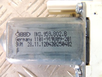 AUDI A7 MOTOREK OKNO PRAVÝ LEVÝ PŘEDNÍ 8K0959801